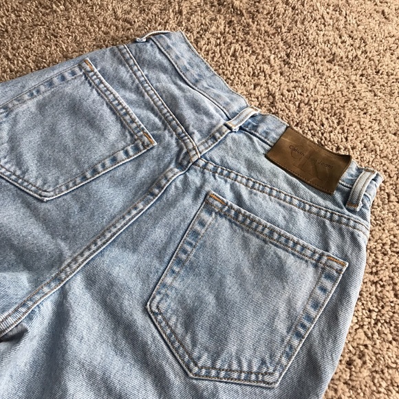 Calvin Klein Vintage High Rise Jeans - Picture 2 of 5